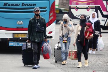 Pengelola Terminal Kalideres wajibkan sopir bus tes urine