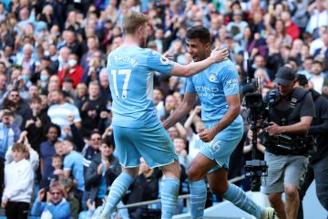 Manchester City jauhi kejaran Liverpool usai pesta gol lawan Newcastle