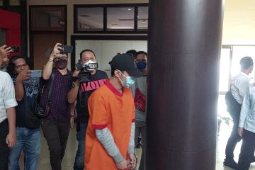 Polisi tangkap selebgram di Palembang yang promosi situs judi daring