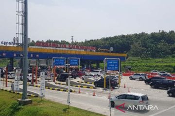 Saat H+6, kendaraan dari Tol Kalikangkung menuju Jakarta masih padat