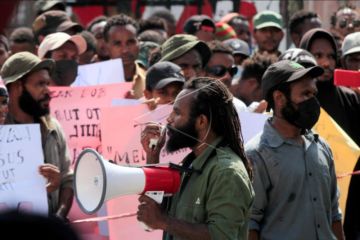 Unjuk rasa menolak pemekaran DOB di Papua