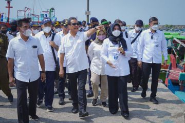 Menteri Trenggono siapkan bantuan pembiayaan bagi korban kebakaran kapal di Cilacap