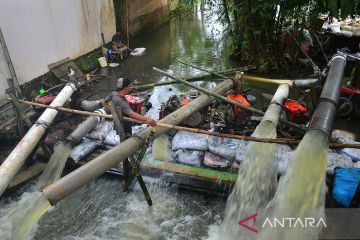 Sejumlah pemukiman di Kota Tangerang terendam banjir