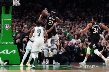 Jrue Holiday hujan pujian seusai bantu Bucks atasi Celtics di Gim 5