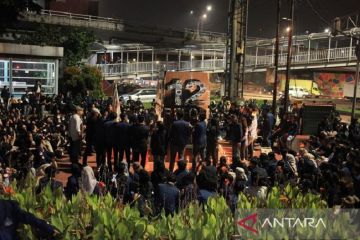 Malam gelora memperingati tragedi 12 Mei Trisakti