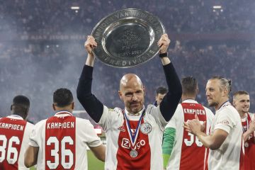 Ten Hag mengaku tertantang bangun lagi Manchester United