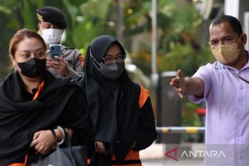 KPK memperpanjang masa penahanan Ade Yasin dan kawan-kawan