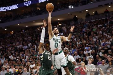 Jayson Tatum bantu Celtics paksa Bucks mainkan Gim 7