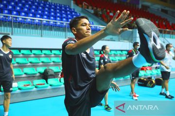 Bulu tangkis Indonesia mulai berlatih di arena pertandingan SEA Games