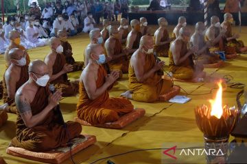 Persemayaman Api Dharma dalam rangkaian perayaan Tri Suci Waisak