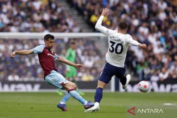 Tottenham dan Nottingham Forest telan kekalahan