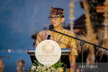 Sandiaga ingin pentas seni Sastra Saraswati Bali diadakan tiap tahun
