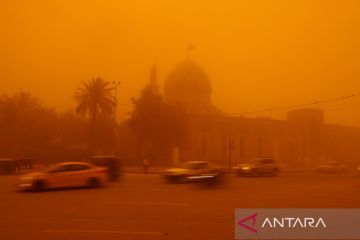 Badai pasir terjang Irak, semua penerbangan dihentikan