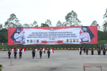 Mabes Polri adopsi program Polda Riau bina anggota terlibat narkoba