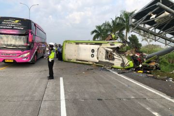 Daftar korban meninggal dan luka kecelakaan bus di Mojokerto