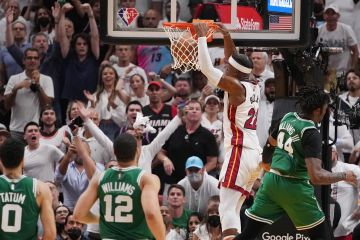 Butler pimpin Heat tekuk Celtics pada Gim 1 final Wilayah Timur