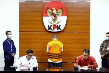KPK menahan mantan Dirjen Hortikultura Kementan Hasanuddin Ibrahim