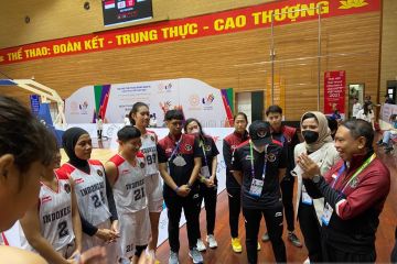 Tim basket putri Indonesia raih perak SEA Games Vietnam