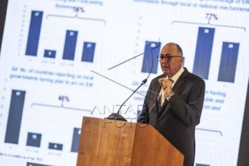 Diskusi Panel MHEWC III