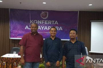 Lucky Ireeuw dan Anang Budiono dipilih kembali pimpin AJI Jayapura