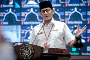 Sandiaga Uno dukung rencana pembukaan kawasan Monas bagi wisatawan