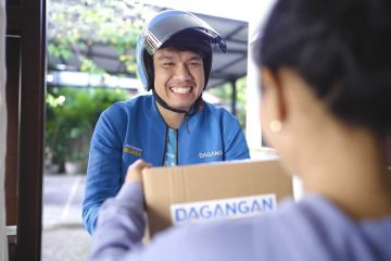 Startup "Dagangan" permudah warga desa belanja online