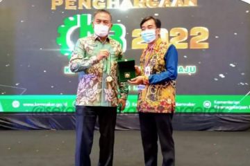 Menaker RI beri penghargaan Gubernur Kalsel sebagai Pembina K3 2022