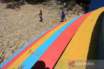 Objek wisata pemandian mata ie mengering