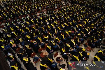 Perdana sejak pandemi, UGM gelar wisuda secara offline