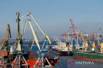 Barat harus bertindak lebih untuk buka kembali pelabuhan Ukraina