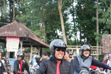 Dukung bengkel, Bupati Bangli lepas 500 pemotor "Night Ride With"