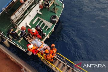 Basarnas Balikpapan evakuasi ABK Filipina yang sakit di laut