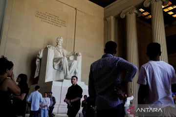 100 Tahun Monumen Abraham Lincoln