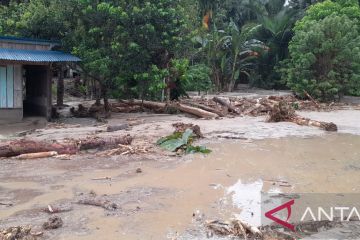 BPBD Teluk Wondama Papua Barat kesulitan tangani dampak banjir bandang