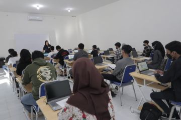 Yayasan Internet Indonesia beri pendidikan TI untuk siswa gratis