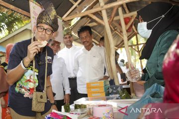 Sandiaga Uno klaim kehadirannya di milad PKS hanya silaturahmi