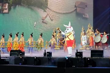 Ada ikat kepala dayak di penutupan SEA Games 2021