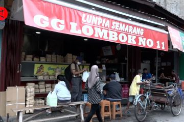 Berburu kuliner legendaris khas Semarang, lumpia