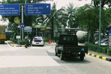 Pemudik mulai kembali kembali ke Jakarta di tol Tangerang