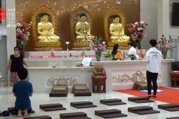 Perayaan Waisak di Lhokseumawe, petugas bersiaga di Vihara Budha Tirta