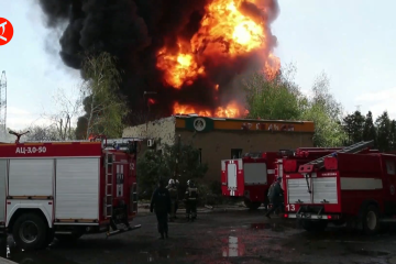 Kebakaran melalap depot minyak di Makiivka wilayah Donetsk
