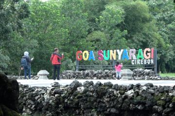 Mudik dengan sepenggal kisah bersejarah di Goa Sunyaragi Cirebon