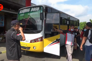 Terminal Ngawi operasikan bus cadangan