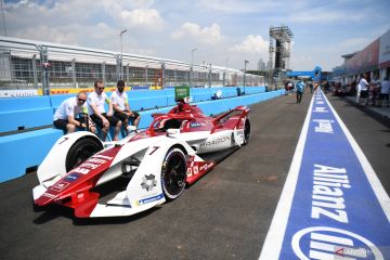 Jelang balapan Formula E Jakarta