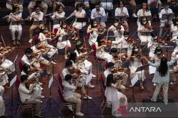 Konser TRUST orchestra di Taman Ismail Marzuki