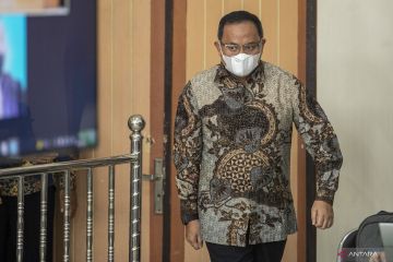 Dodi Reza Alex Noerdin Jalani Sidang di Palembang