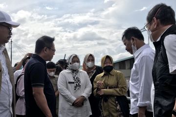 Mensos Risma akan bangun bank sampah di pulau penyangga