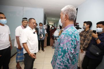 Wawali minta posko kesehatan di Asrama Haji Surabaya jadi prioritas