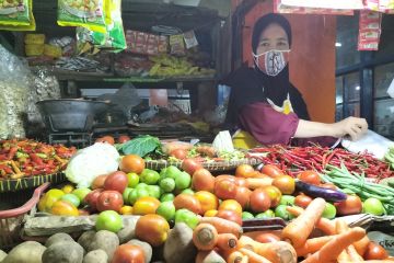 Harga bahan pangan di Pasar Slipi naik lebih dari dua kali lipat