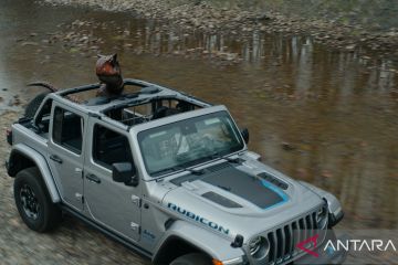 Tiga mobil Jeep muncul di "Jurassic World Dominion"